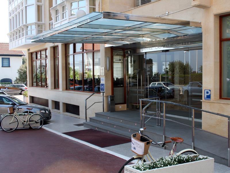 Las Rocas Playa Hotel カストロ・ウルディアレス エクステリア 写真
