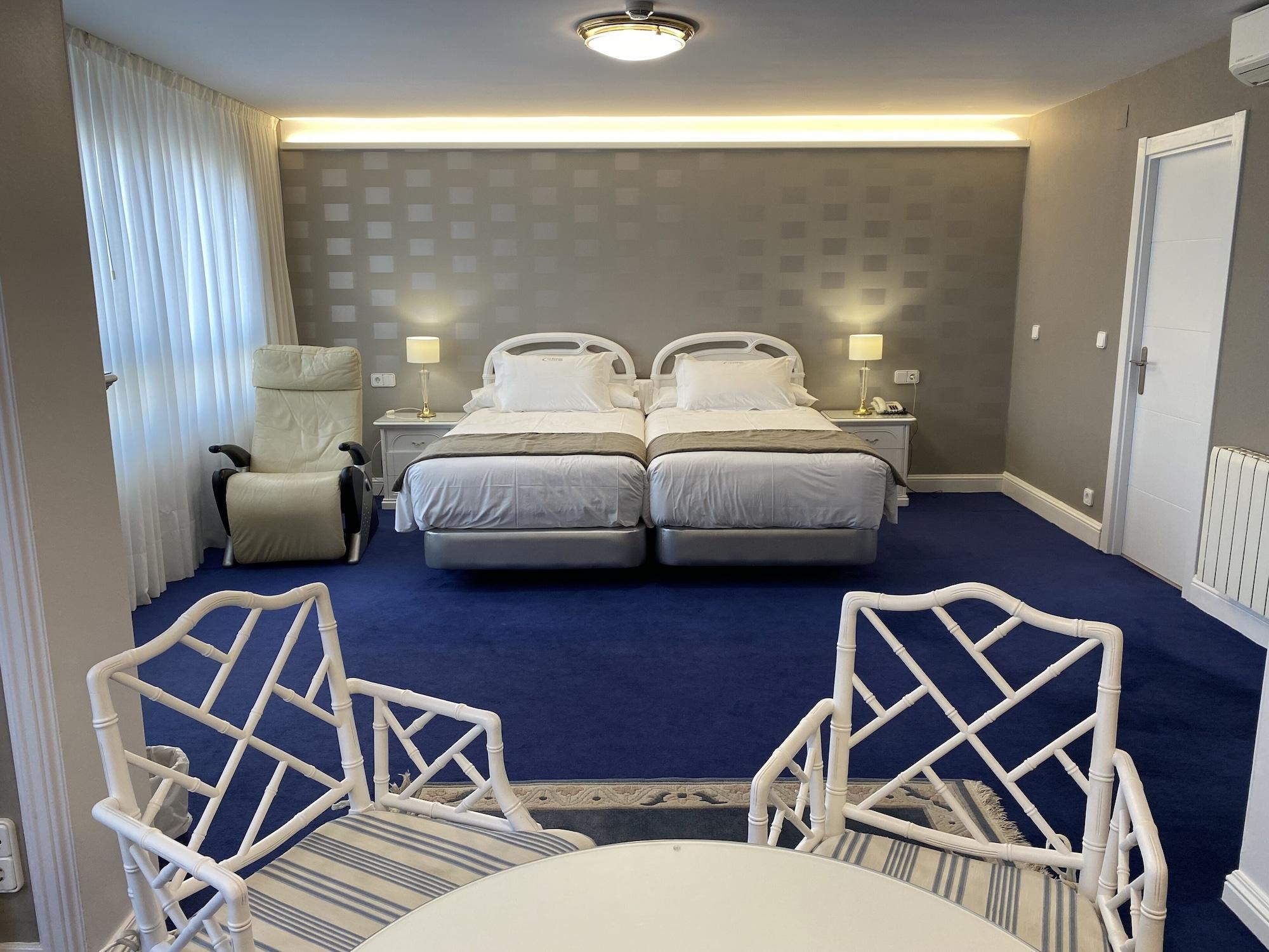 Las Rocas Playa Hotel カストロ・ウルディアレス エクステリア 写真
